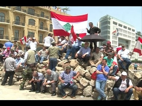 التحركات المطلبية والتحركات الرافضة للتمديد توحد ساحات الاعتصام - راوند أبو خزام