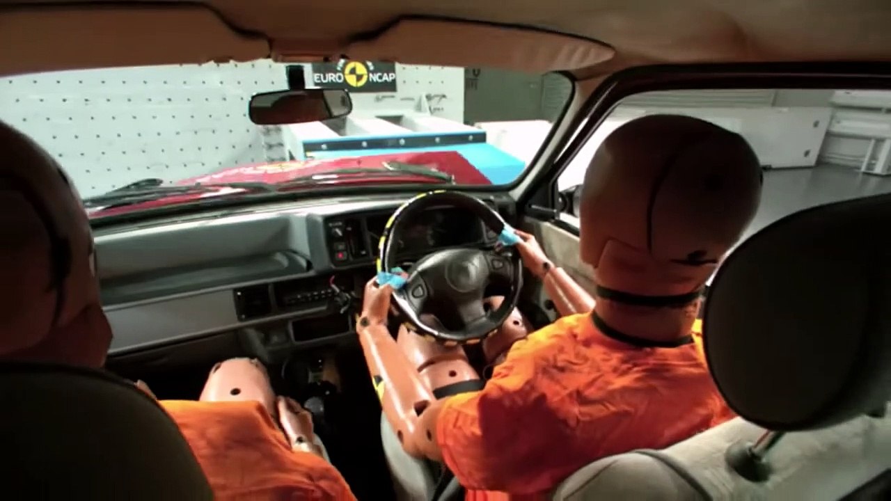 Old Vs New Car Crash Test Comparison