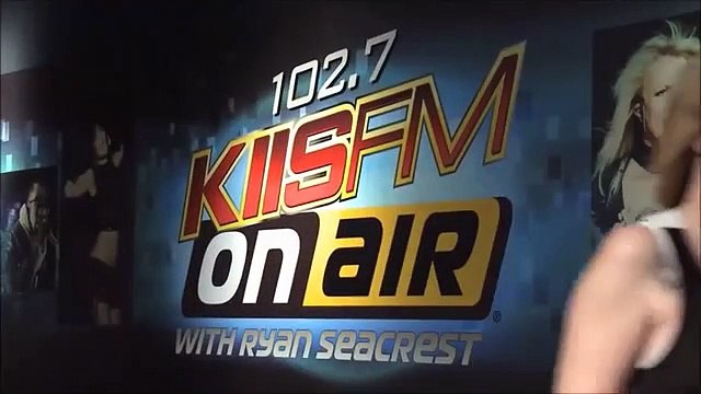 【字幕】Justin Bieber and Ryan Seacrest - Ultimate Viral Video 2012.05