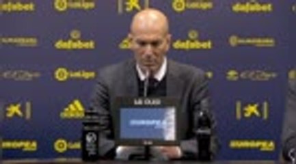 30e j. - Zidane : “On profite de Benzema, et j’espère que le Real Madrid pourra encore profiter de lui pendant longtemps”