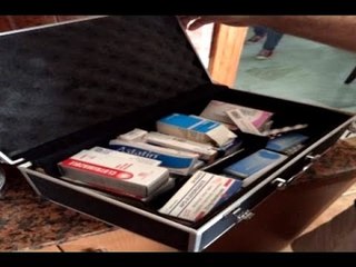 عالج المرضى في غرفة صغيرة وعاونته زوجته وبعض الصيدليات - جهاد زهري