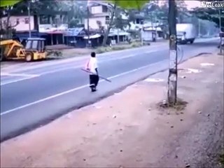 Un piéton vraiment chanceux