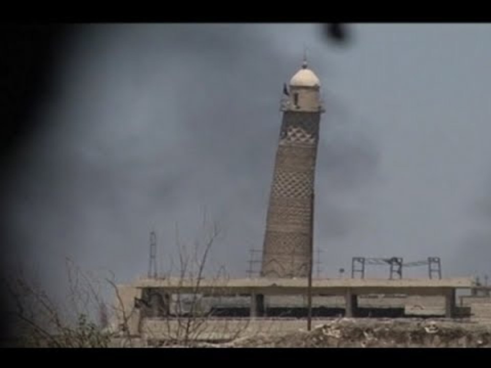 المنارة الحَدباء نجت من المغول ودمرها "داعش"