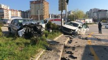 Ankara'da feci kaza: 3'ü çocuk 7 yaralı