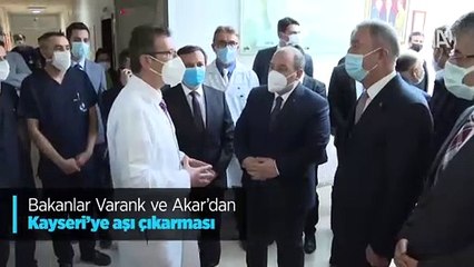Bakanlar Varank ve Akar'dan Kayseri'ye aşı çıkarması