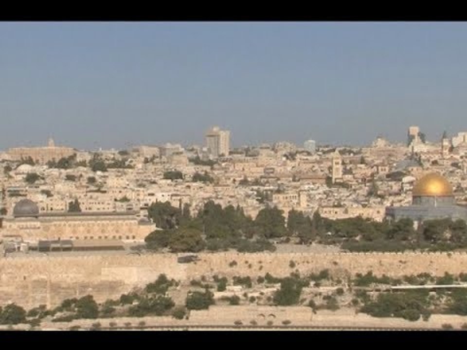 الاحتلال يعيد فتح المسجد الأقصى أمام المصلين...ما عدا باب المغاربة! - ألين حلاق