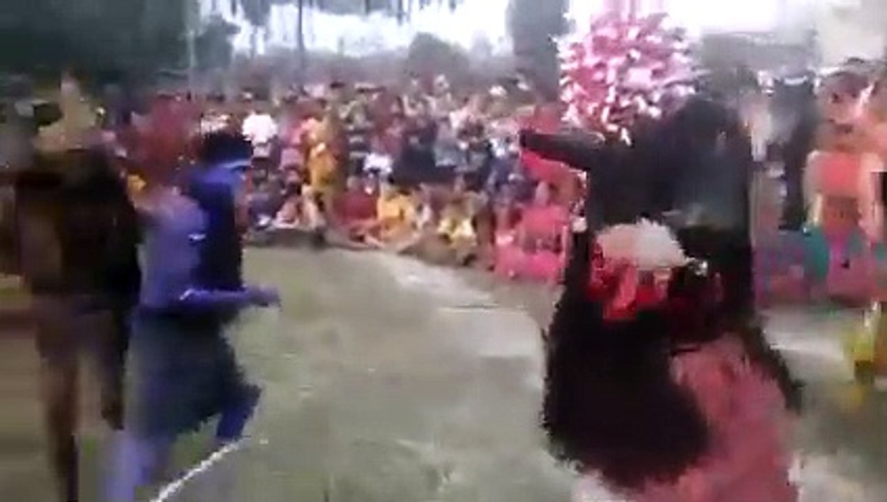 Viral Video- सड़क पर ठुमके लगाकर कोरोना वायरस ने किया डांस, वीडियो देखकर हंसी नहीं रोक पाएंगे आप