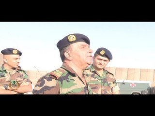 رئيس الأركان في الجرود.. هذا ما طلبه من النازحين السوريين!