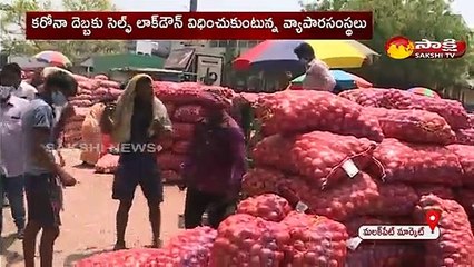 కరోనా దెబ్బకు సెల్ఫ్ లాక్ డౌన్ విధించుకుంటున్న వ్యాపార సంస్థలు