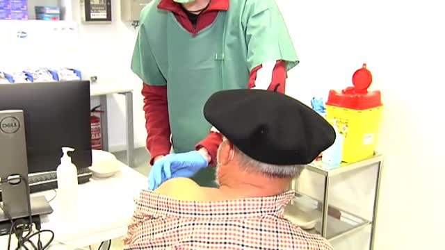 Mayores de 70 y dependientes, los primeros vacunados con Janssen