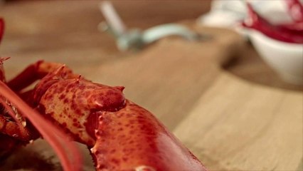 This Kennebunkport Hotel Is Offering the Ultimate Maine Lobster-Themed Suite