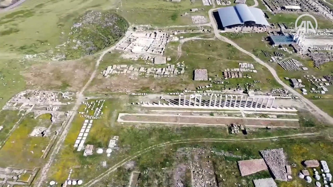 Ege'nin görkemli antik kentleri: Efes, Laodikya ve Afrodisyas