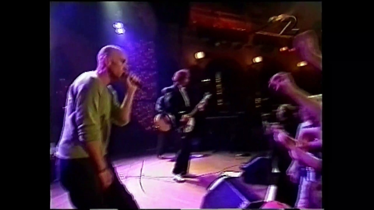 Pretty Persuasion R.E.M. (live) video Dailymotion
