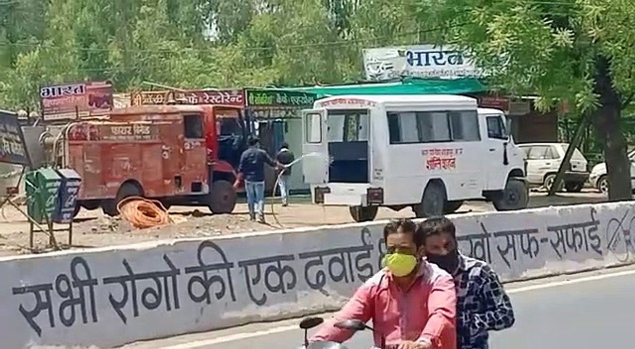 हर दिन अस्पतालों से कई शव बाहर निकल रहे हैं