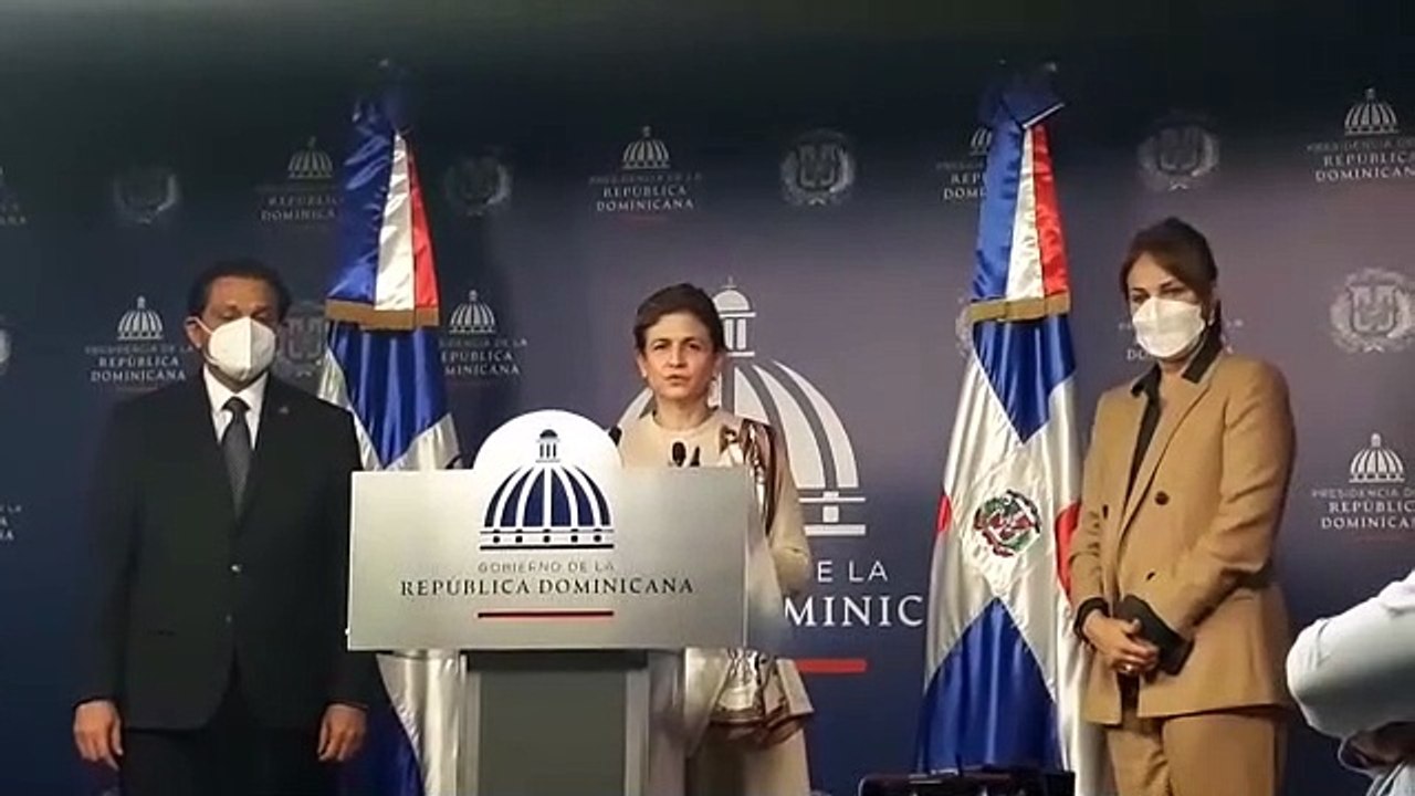 Vicepresidenta advierte farmacéuticas tendrán que cumplir contratos
