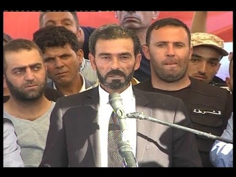 الكلمات خانت حسين يوسف في تشييع ابنه محمد –...