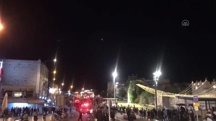 Son dakika haberleri: İsrail polisinin Kudüs'te Filistinlilere müdahalesinde 78 kişi yaralandı