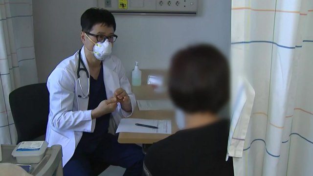 [뉴스라이브] 신규 확진 106일 만에 최다... 자가검사키트 도입 / YTN