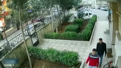 Bisiklet çalan hırsızlar kamerada