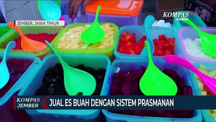 Jual Es Buah dengan Sistem Prasmanan, Pembelinya Antri