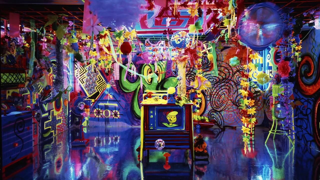 Kenny Scharf: When Worlds Collide Trailer #1 (2...
