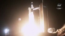 Regardez les images du lancement de la fusée SpaceX vers l’ISS avec à son bord le Français Thomas Pesquet et son équipage - VIDEO