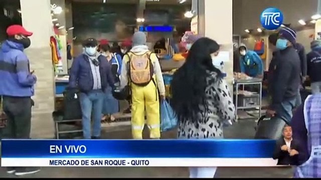 Largas filas por conseguir alimentos a pocas horas de toque de queda