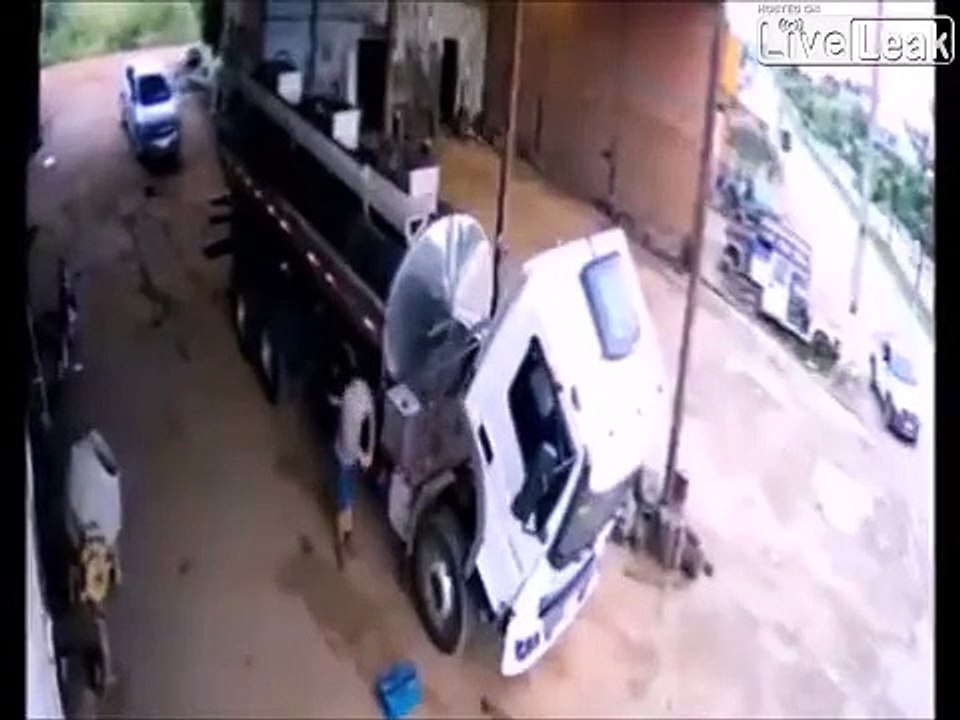 Faire perdre la tête à un camion... oups