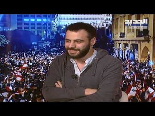 اعتقل بعد تحريضه العسكريين على تحصيل حقوقهم... الناشط محمد بزيع يشرح المشكلة مع المصارف اللبنانية