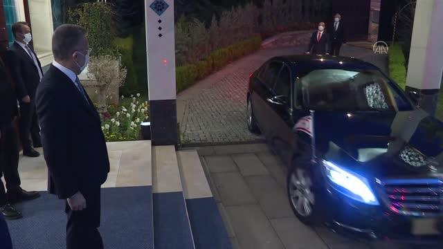 Cumhurbaşkanı Yardımcısı Oktay, KKTC Cumhurbaşkanı Tatar ile bir araya geldi