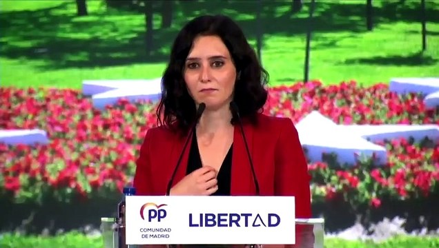 Isabel Díaz Ayuso hablando claro: No son capaces de gestionar un escáner. ¡Cómo para gestionar Barajas! .