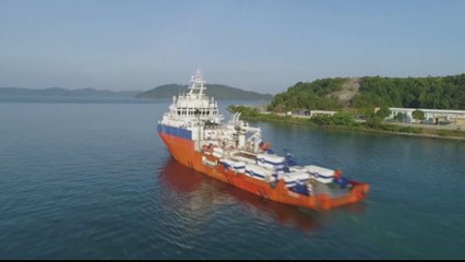 Indonesia submarine: Search critical as oxygen supplies run low