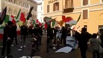 Roma - Proteste dei giovani contro il Governo per le chiusure ed il #coprifuoco  dovute al covid