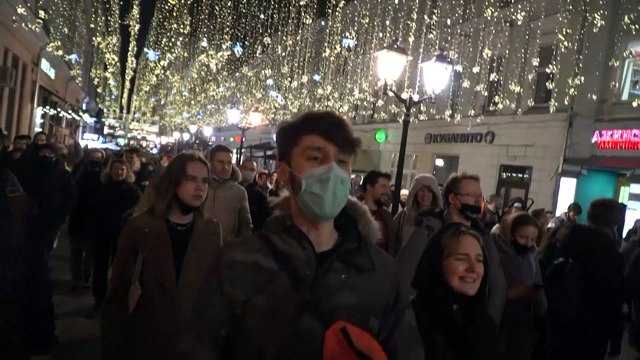 Russia, l'oppositore Alexei Navalny interrompe lo sciopero della fame