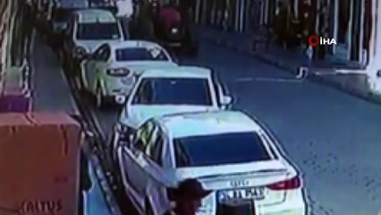 Babasıyla tartışan genç dehşet saçtı: 2 yaralı