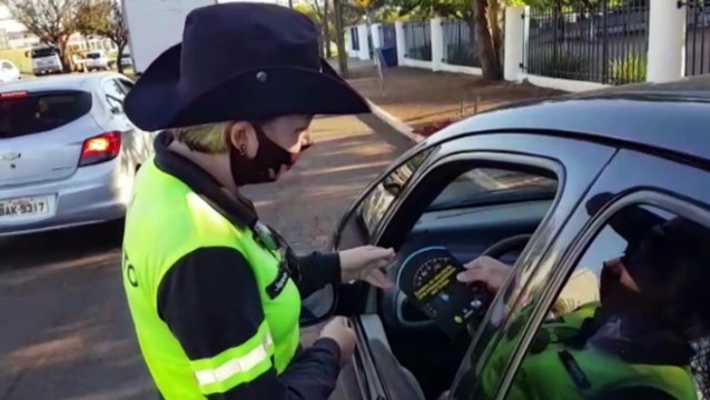 Transitar realiza operação de orientação para condutores sobre a nova legislação de trânsito