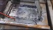 فيديو يكشف محاولة تهريب الحشيش داخل آلات صنع الحلوى بشحنة متجهة من لبنان لسلوفاكيا