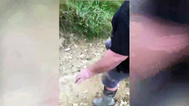 Arazi aracı çamura işte böyle saplandı