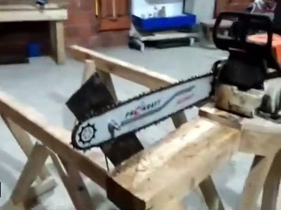 Karadenizli mucitten ilginç odun kesme sistemi