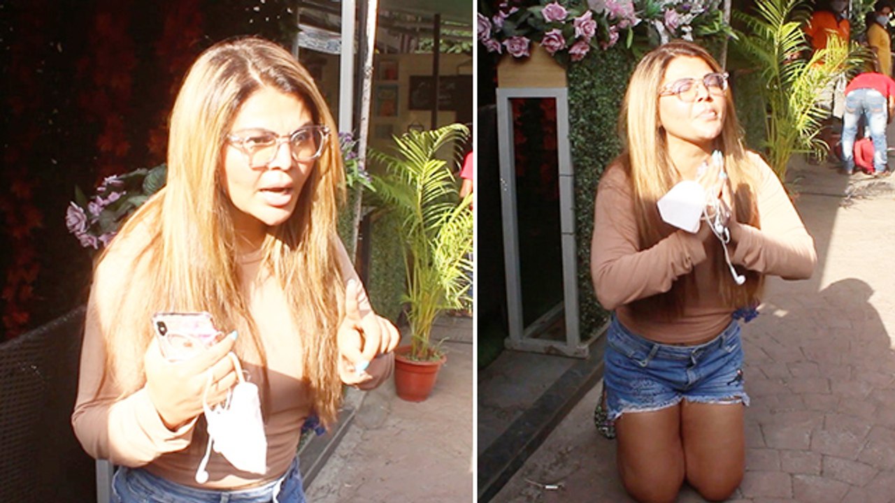 Rakhi Sawant Sits On Footpath And Prays To God