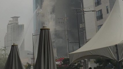 남양주 화재 목격자 "10분도 안 돼서 화마가 건물 전체 집어삼켜" / YTN