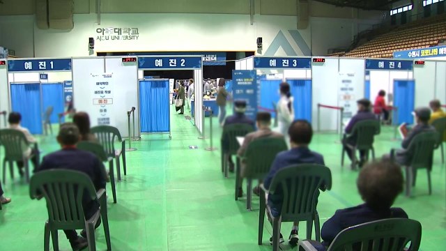 주말에도 백신 접종 계속...오늘 오후 5시 백신 긴급 브리핑 / YTN