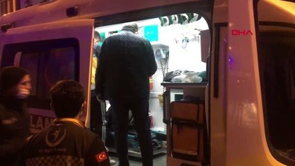 ARALARINDA HUSUMET BULUNAN İKİ KARDEŞ BİRBİRİNİ BIÇAKLADI