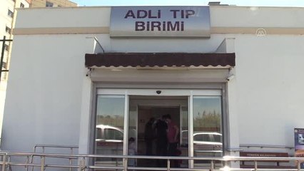 Tartıştığı babası ve ağabeyini bıçaklayarak öldüren zanlı tutuklandı