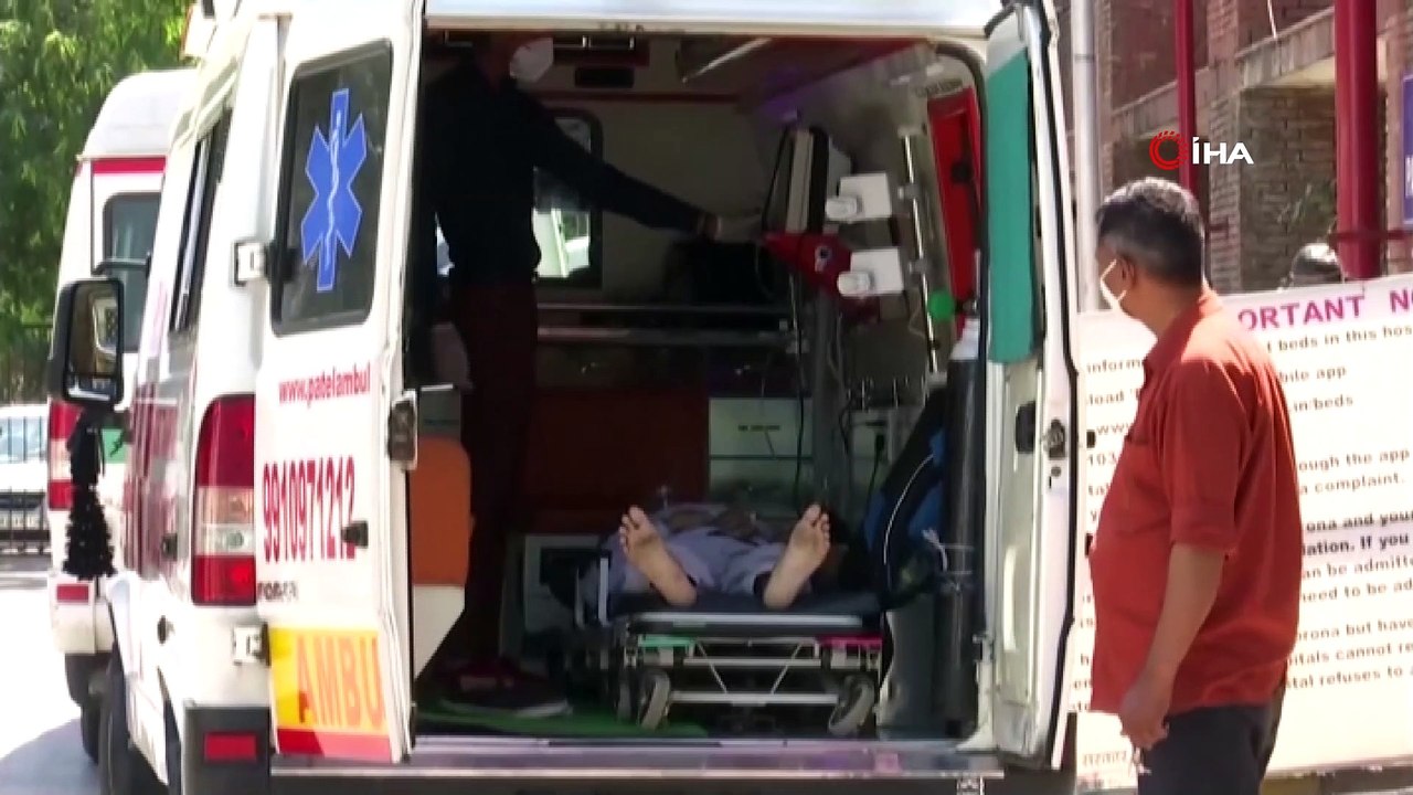 - Hindistan'da hastanelerde 'oksijen' krizi: 20 korona hastası öldü- Hindistan'da günlük vaka ve ölüm sayısı rekor tazeledi