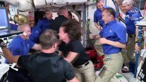 - SpaceX'in 4 astronotu taşıyan 'Crew Dragon' uzay aracı ISS'e ulaştı
