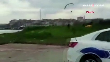 İstanbul Büyükçekmece'de kısıtlama gününde paramotor ile uçan 4 kişiye ceza