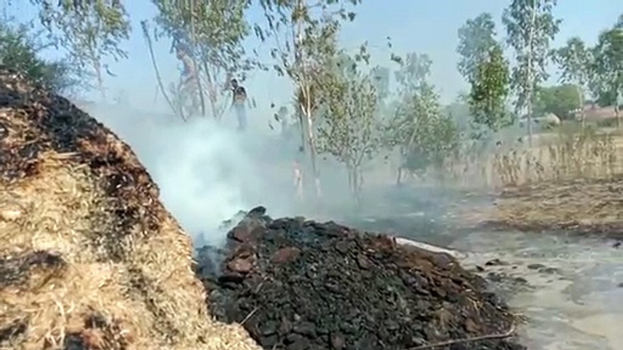 घर में लगी आग,जलकर हुआ खाक