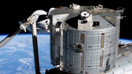 كبسولة "سبايس إكس" تنجح في الالتحام بمحطة الفضاء الدولية