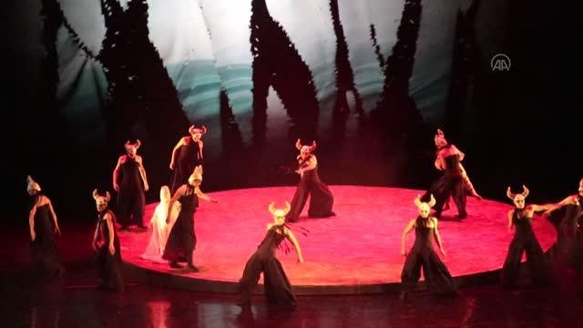 NUR SULTAN - Kazakistan'da Sultan Baybars balesi sahnelendi